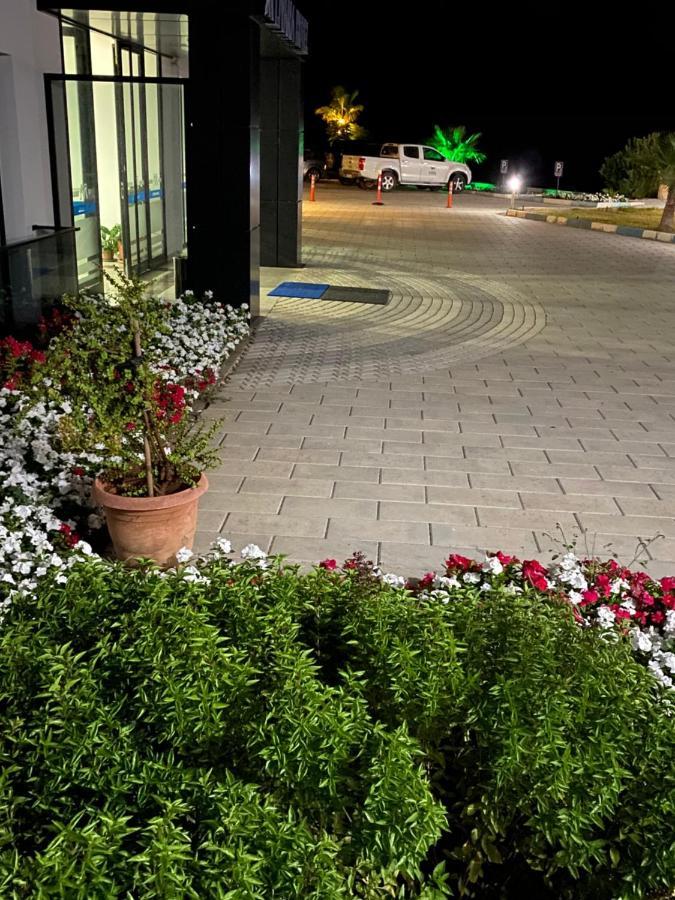 Livana Hotel Agia Trias Екстер'єр фото